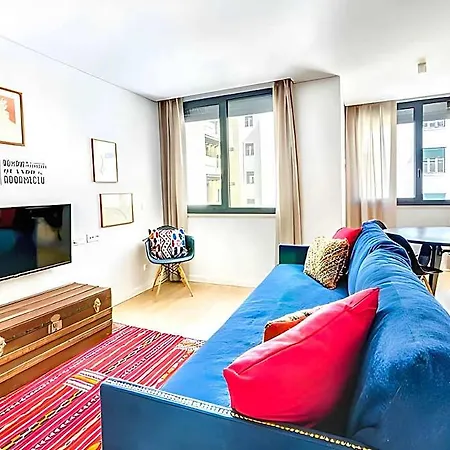 Serviced Bairro Alto מלון