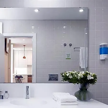 Serviced Bairro Alto ליסבון