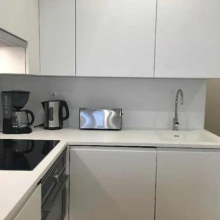 ホテル Serviced Bairro Alto 4*